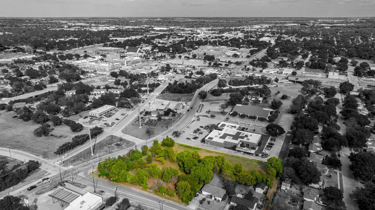 602 Marion Dr, Garland, TX 75042