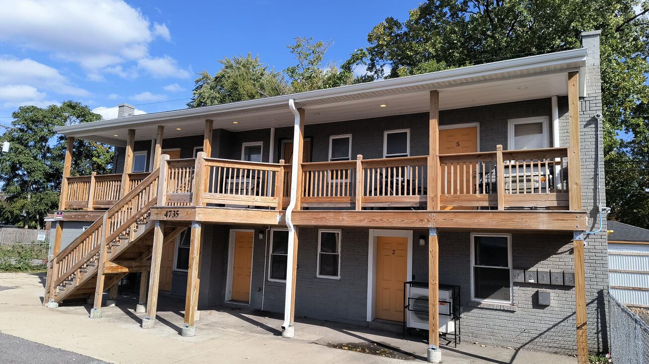 4735 Hohman Ave, Hammond, IN 46327