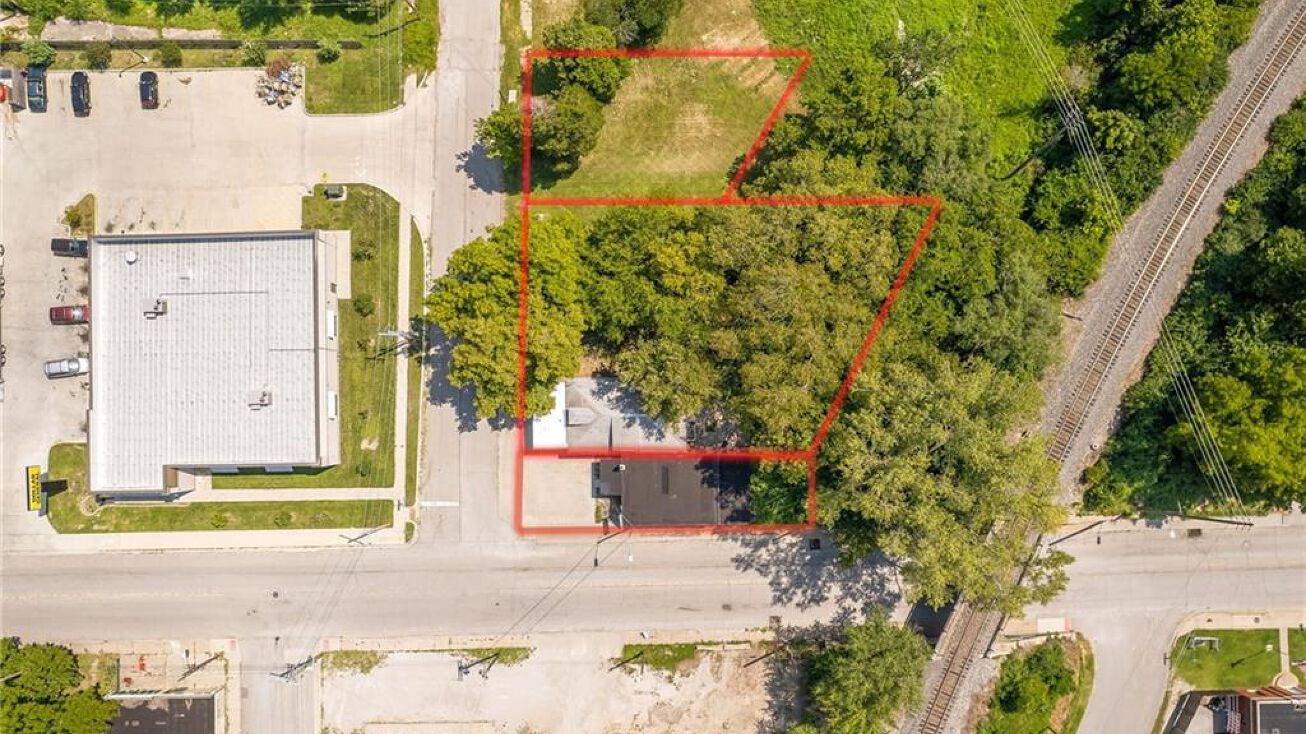 1003 S Crysler Avenue, Independence, MO 64050