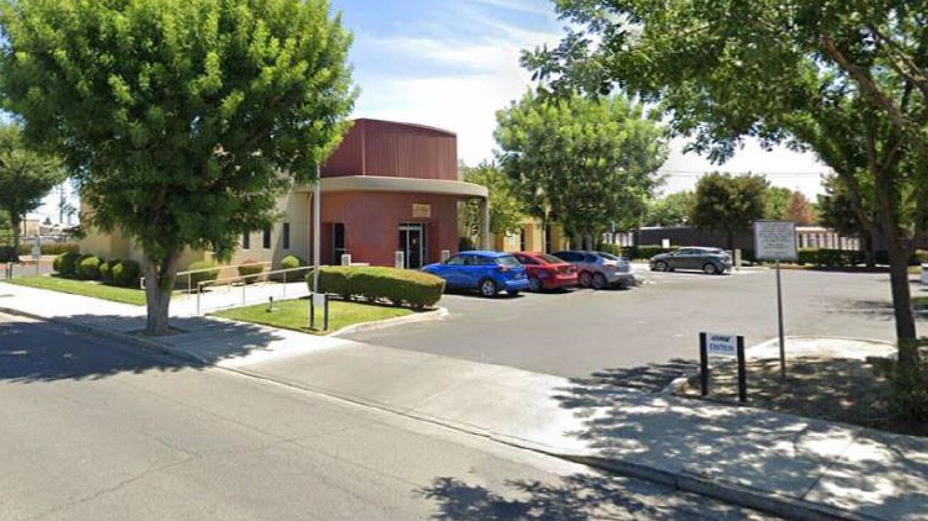 406 E Elm Ave, Coalinga, CA 93210