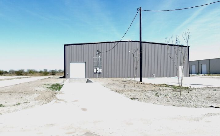 Pictures of Industrial property located at 6201 FM 106, UNIT 15, Harlingen, TX 78550 for sales - image #1