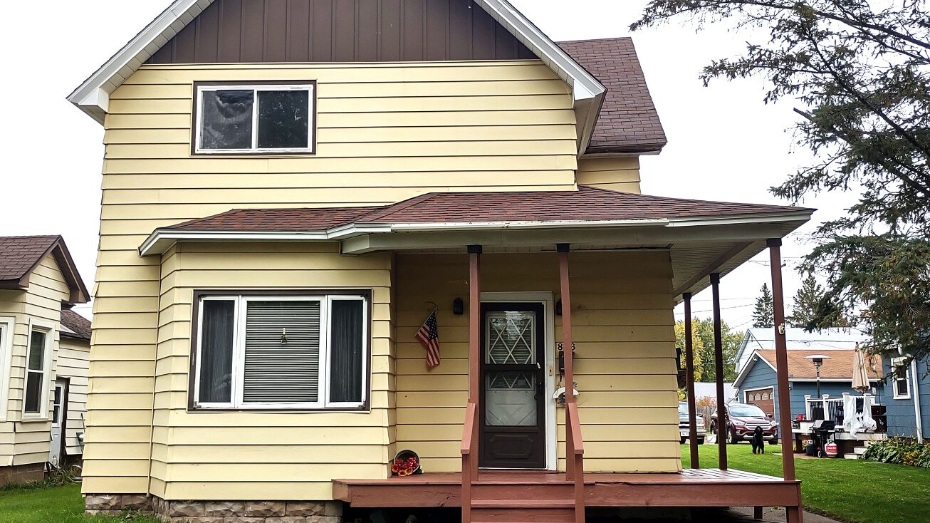 806 Prentice Ave, Ashland, WI 54806