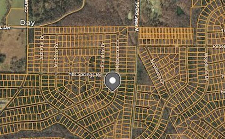 Pictures of Land property located at 607-609 Melbourne Drive, Horseshoe Bend, AR 72512 for sales - image #1