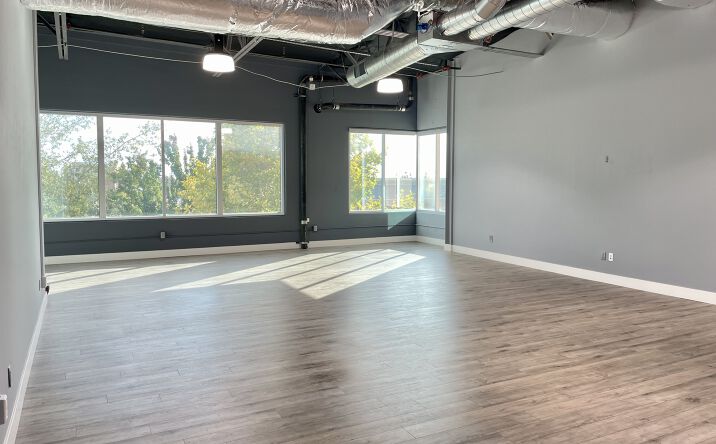 Pictures of Office property located at 508 Gibson Drive Unit 210 Roseville, Roseville, CA 95678 for comps - image #1