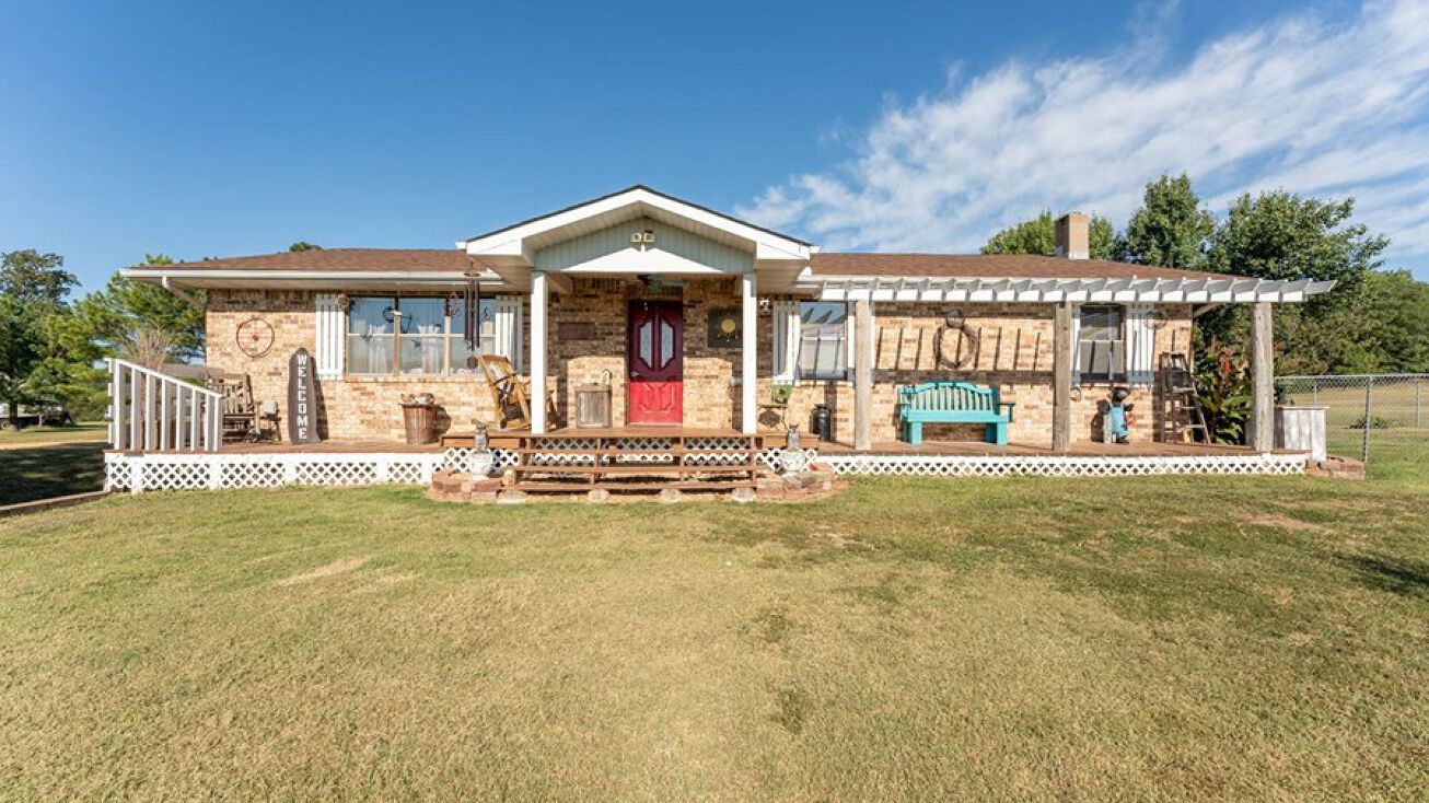 1794 Coyote Rd, Salem, AR 72576