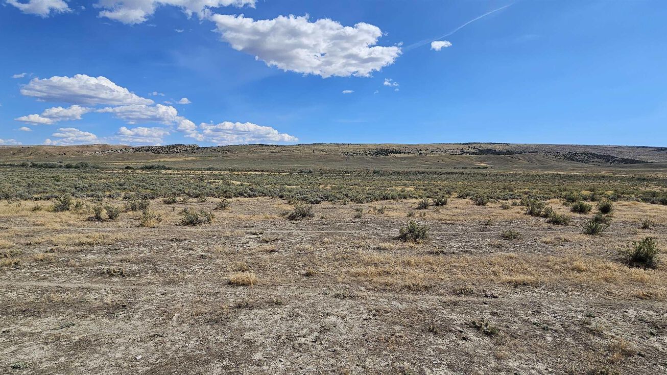 Mud Creek Rd, Thermopolis, WY 82443