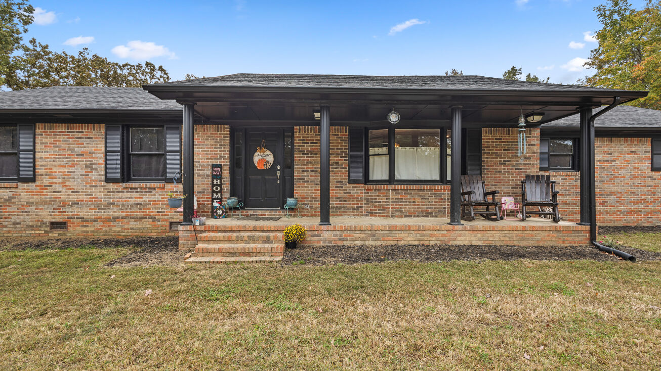 284 Motlow College Rd, Wartrace, TN 37183