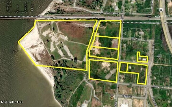 Pictures of Land property located at 34 Acres Henderson Point, Pass Christian, MS 39571 for sales - image #1
