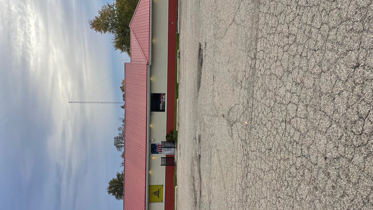 112 S Clarksville Rd, Clarksville, OH 45113