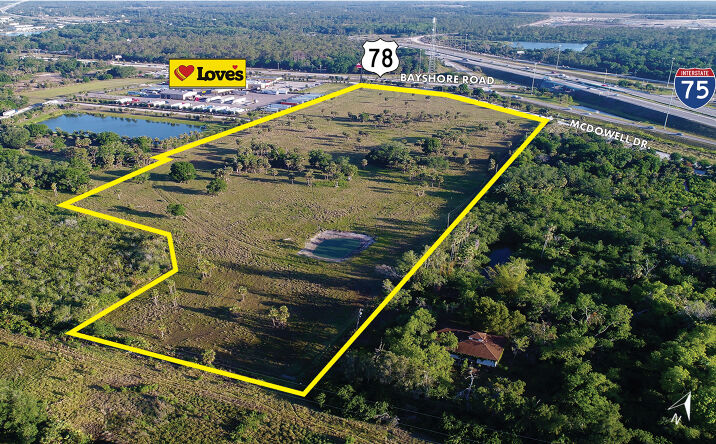 Pictures of Land property located at 17201 McDowell Dr, North Fort Myers, FL 33917 for sales - image #1