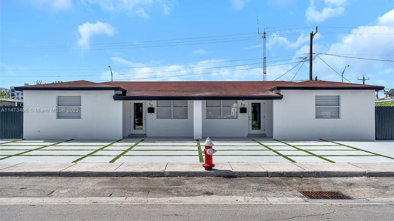 86 NE 6th Ave, Hialeah, FL 33010