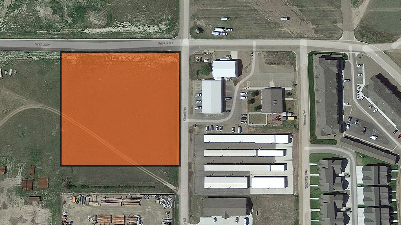 2051 N Merrill Ave, Glendive, MT 59330