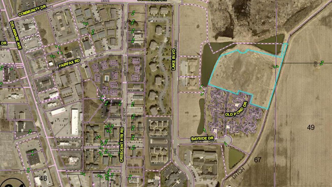 Barks Rd W, Marion, OH 43302