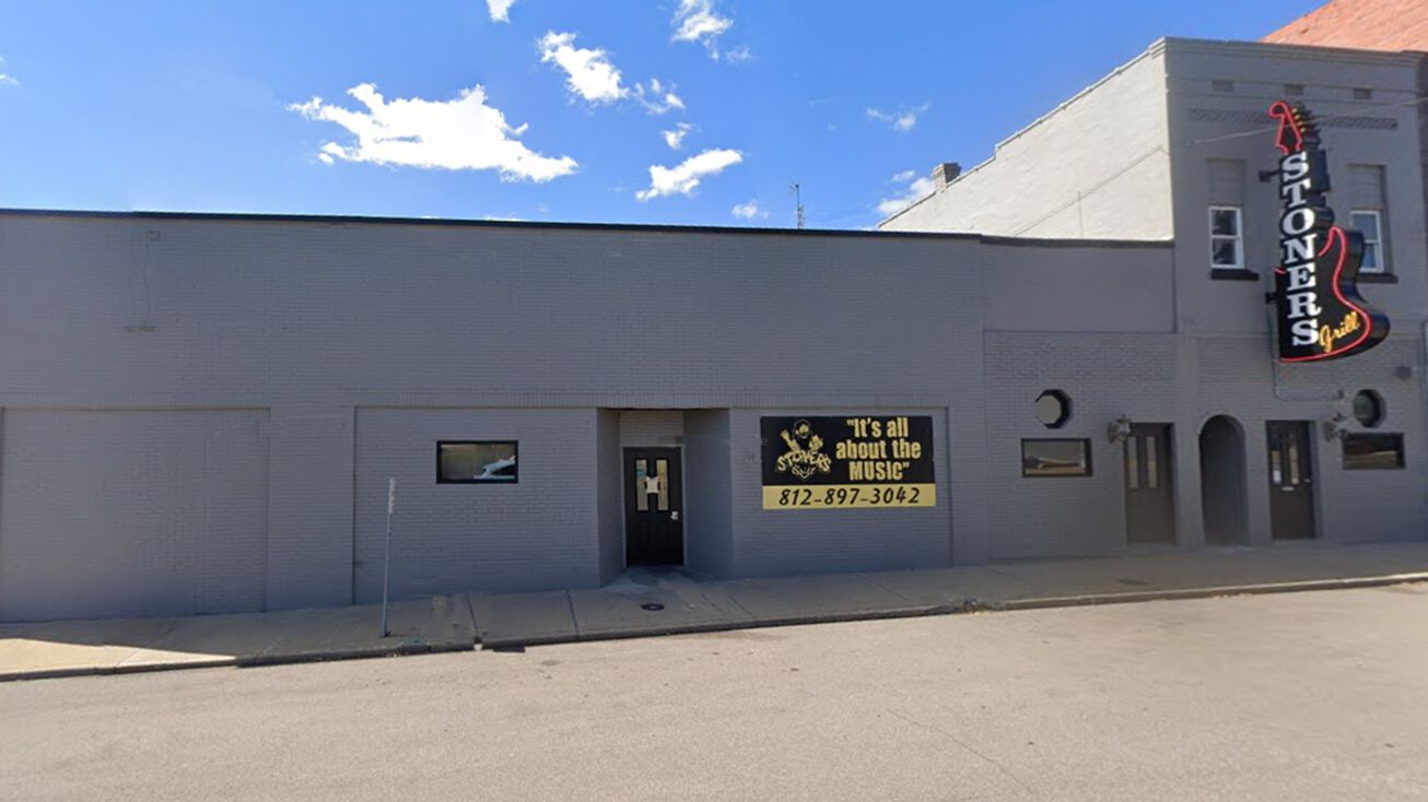 219 S Third Street, Boonville, IN 47601