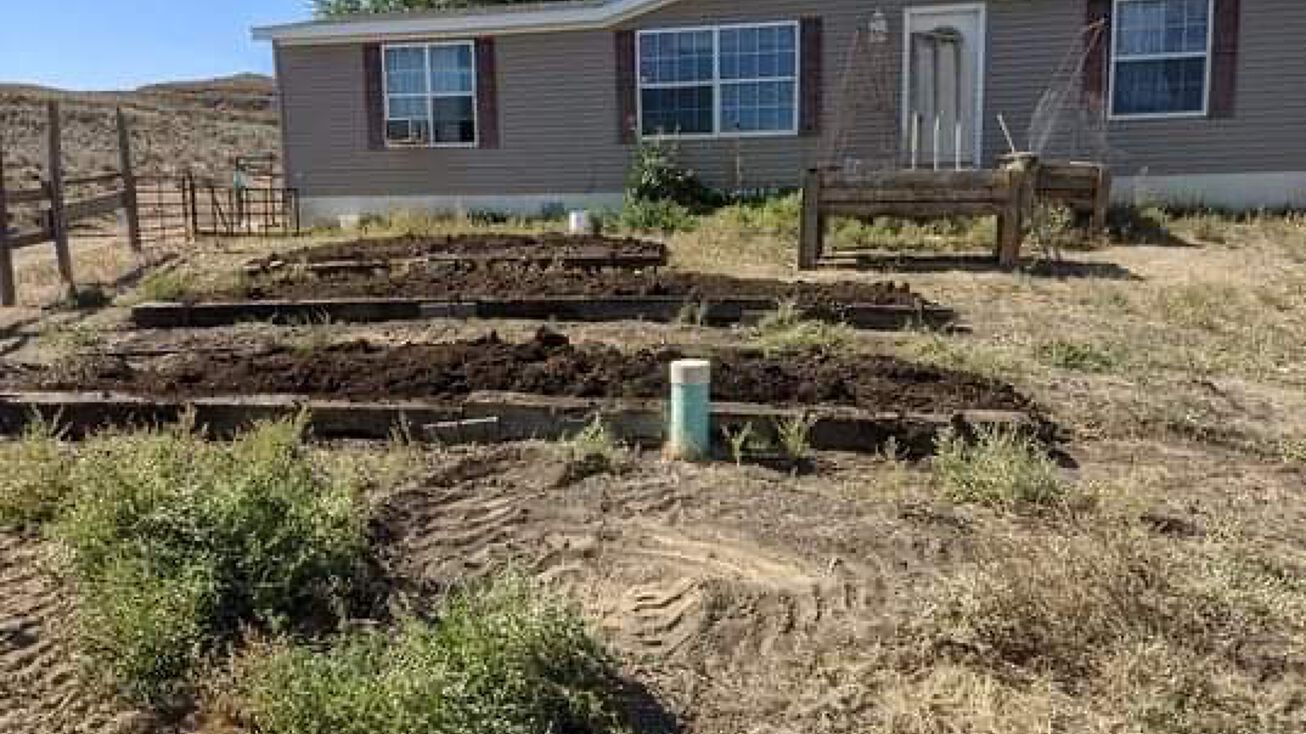 Thompson Creek Rd, Clearmont, WY 82801