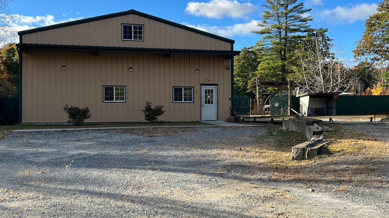 15 pasco ave queensbury ny 12804 crexi