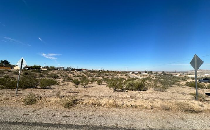 Pictures of Land property located at Church Ave, Barstow, CA 92311 for sales - image #1
