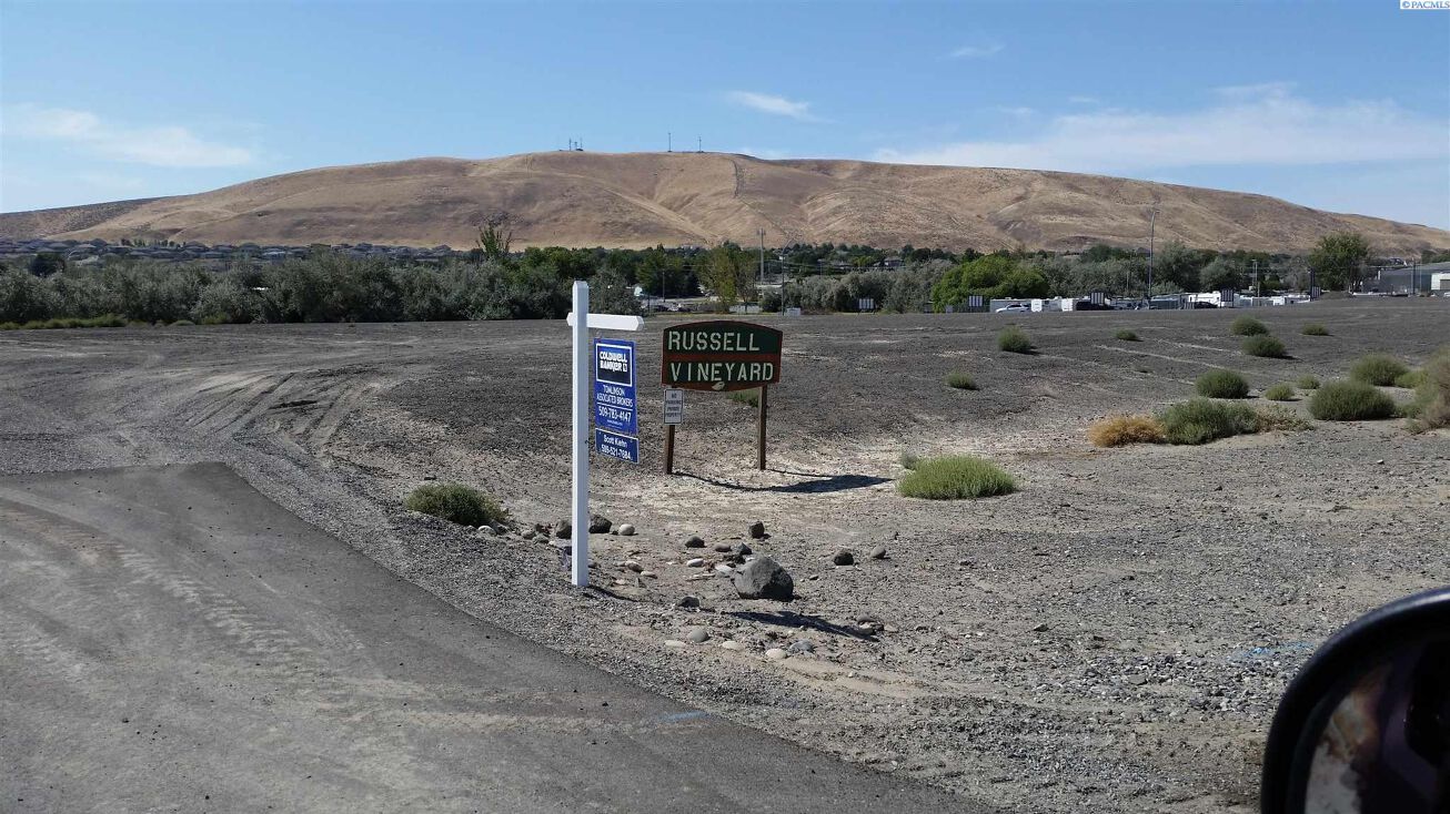 691 Windmill Road, Richland, WA 99352