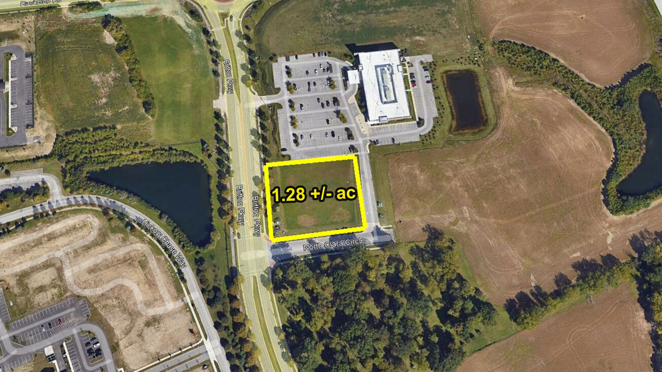 North Clara Circle, Hilliard, OH 43026