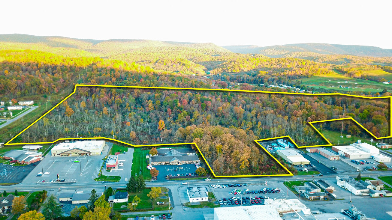 E Pleasant Valley Blvd, Tyrone, PA 16686