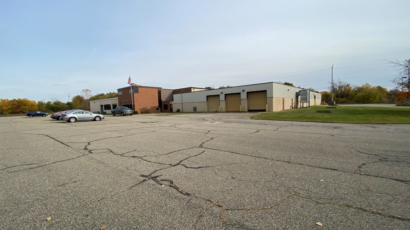 2500 104th Ave, Zeeland, MI 49464