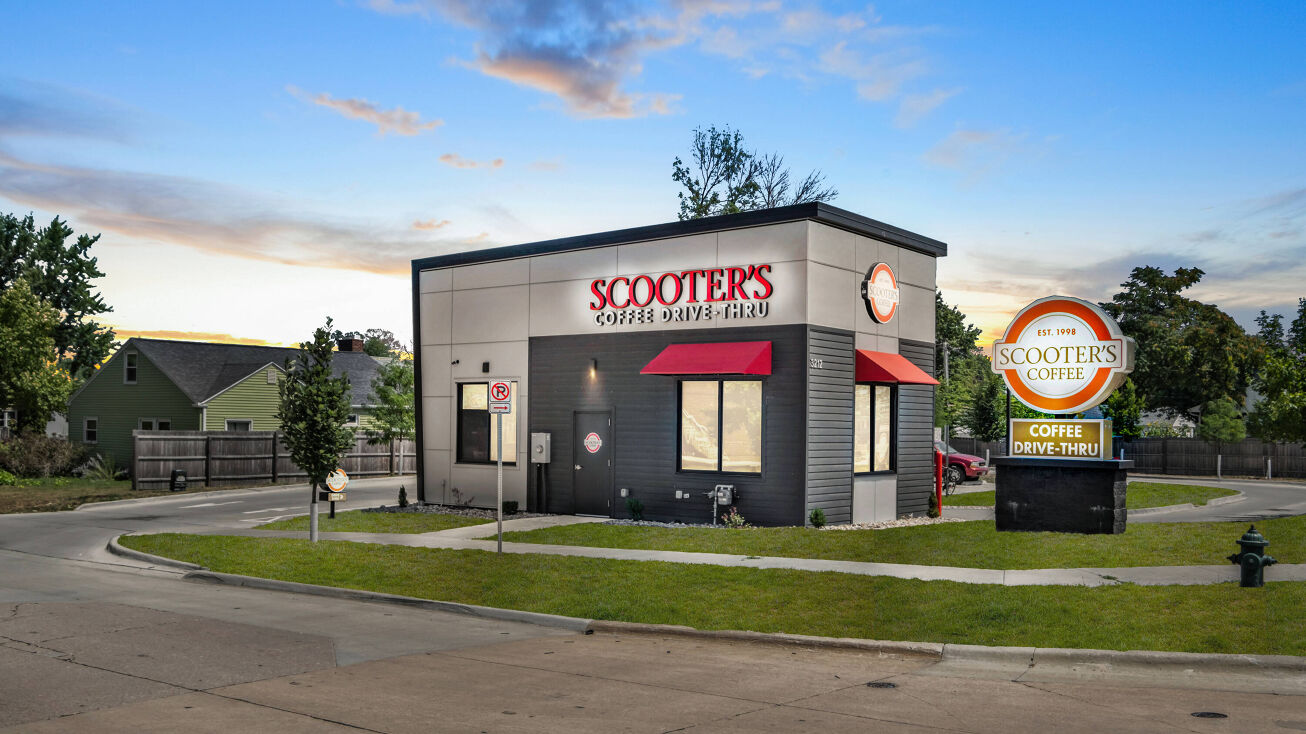 3212 Mt Vernon Rd SE, Cedar Rapids, IA 52403