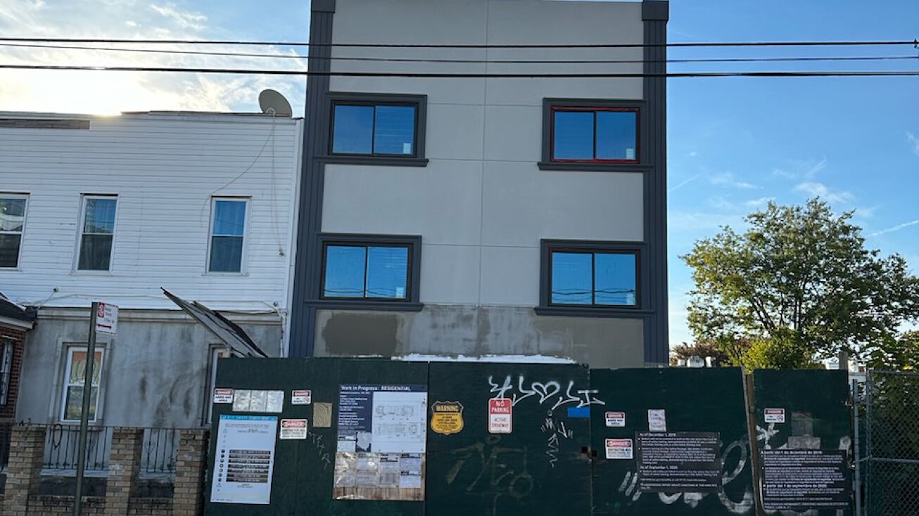 243 Norwood Avenue, Brooklyn, NY 11208