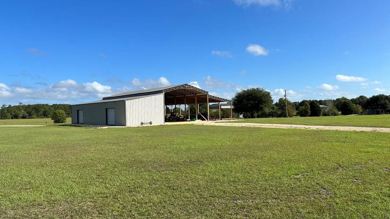 227 Progress Rd, Poplarville, MS 39470