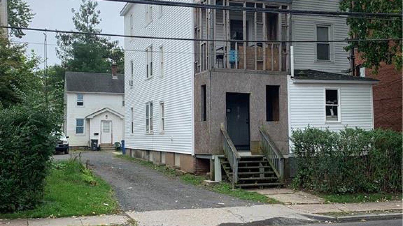 75 Ward St, Hartford, CT 06106