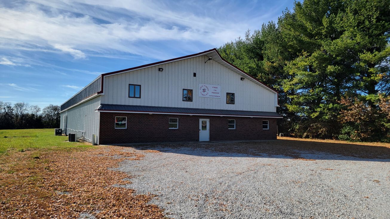 1984 IL16, Shelbyville, IL 62565