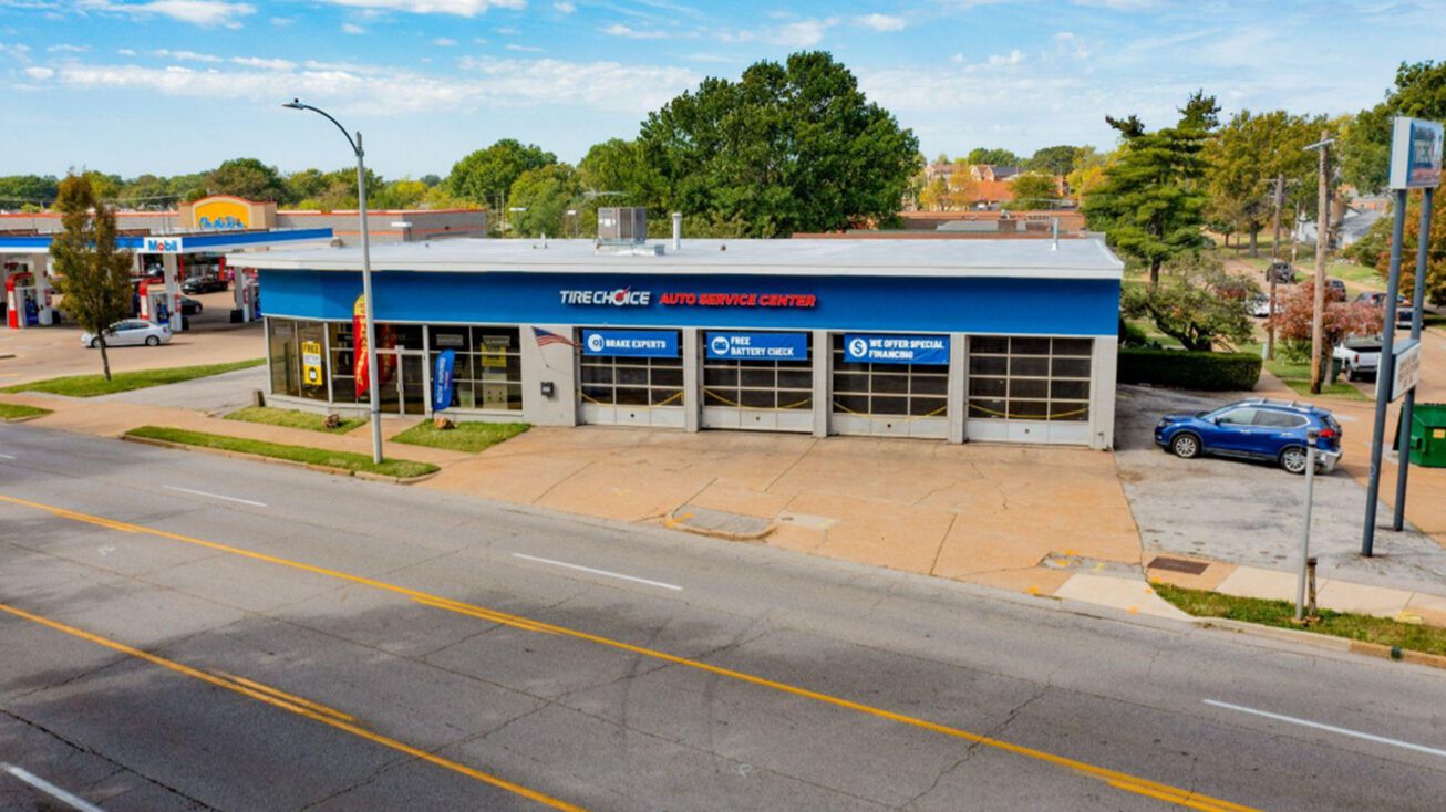 3205 Hampton Ave, St. Louis, MO 63139