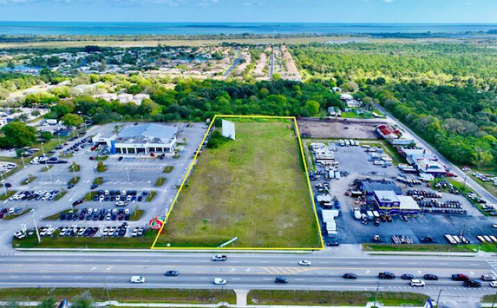 Pictures of Land property located at 3450 S US Hwy 1, Fort Pierce, FL 34982 for sales - image #1