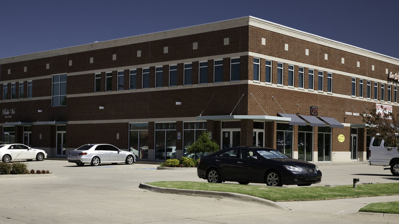 1130 Rambling Oaks Dr, Norman, OK 73072