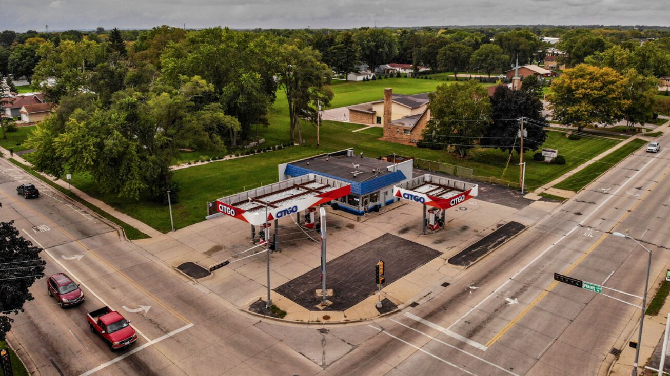 2158 Prairie Ave, Beloit, WI 53511