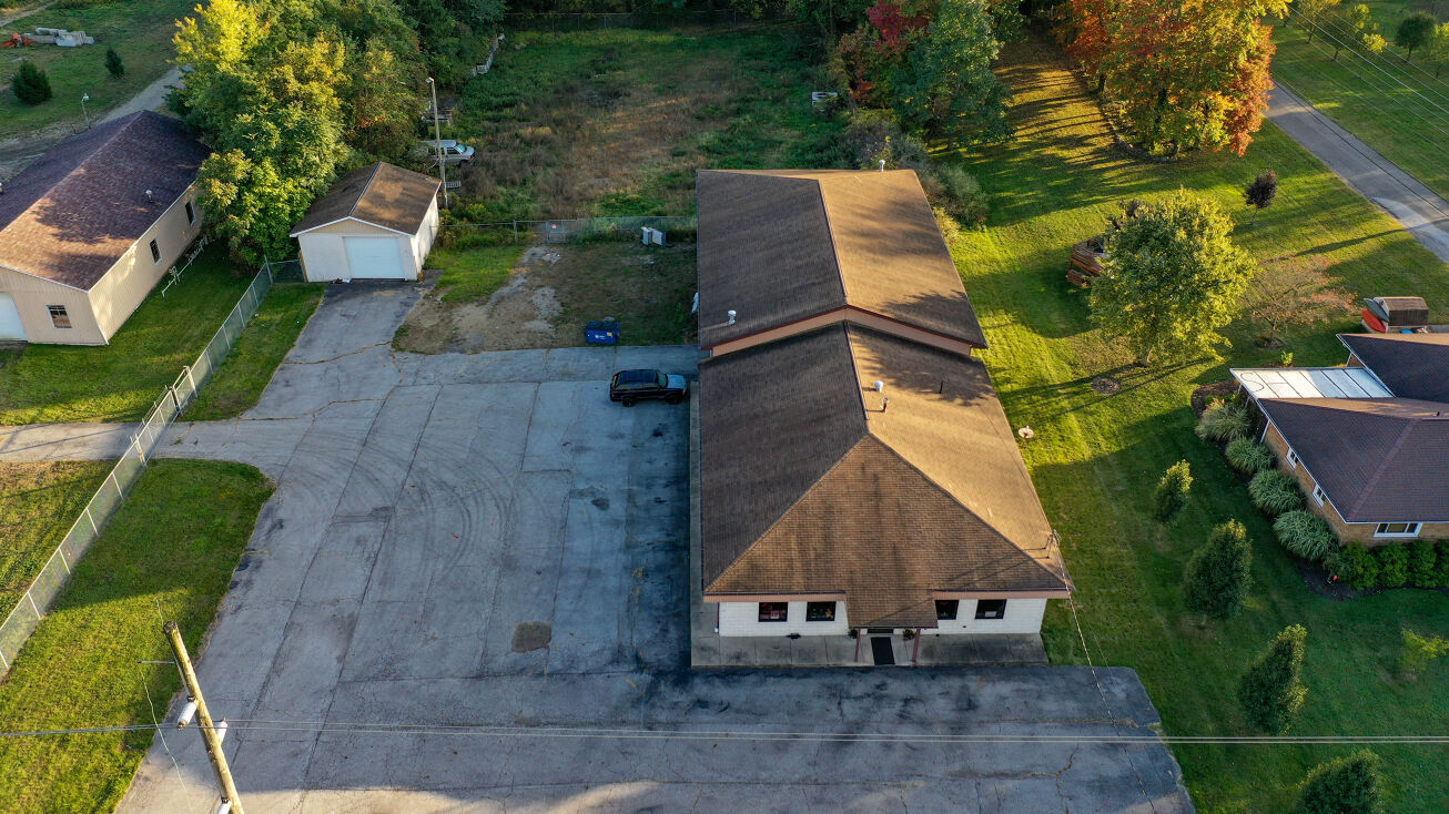 1256 Krumroy Rd, Akron, OH 44306