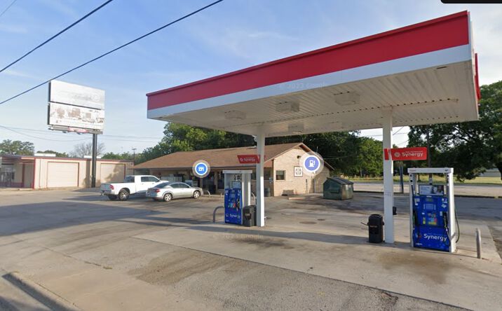 Pictures of Retail property located at 106 E Hall St, Bangs, TX 76823 for sales - image #1
