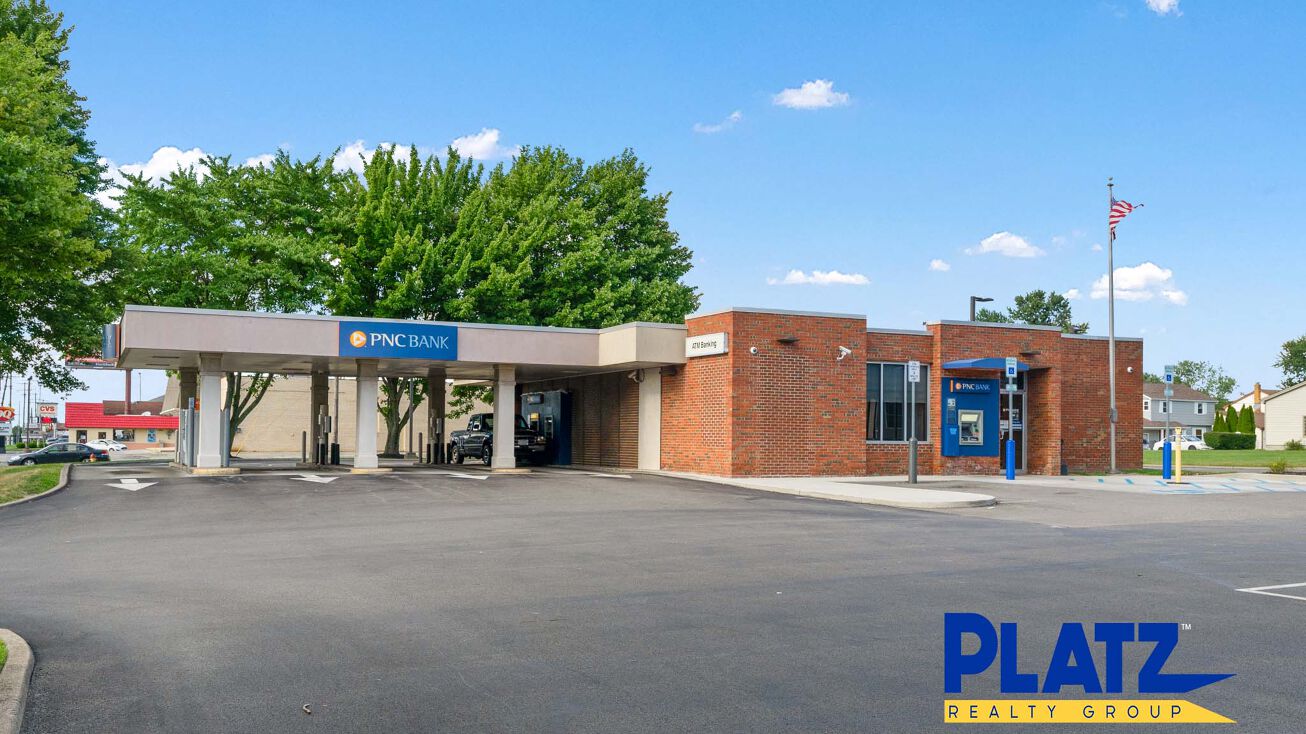 1000 YoungstownPoland Rd, Struthers, OH 44471