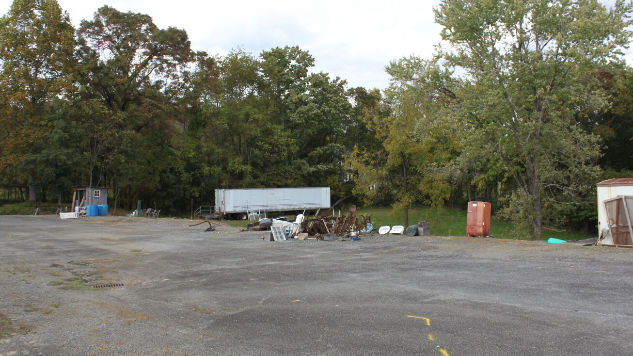 1178 US21, State Rd, NC 28676