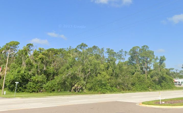 Pictures of Land property located at N Tamiami Trail, North Fort Myers, FL 33903 for sales - image #1