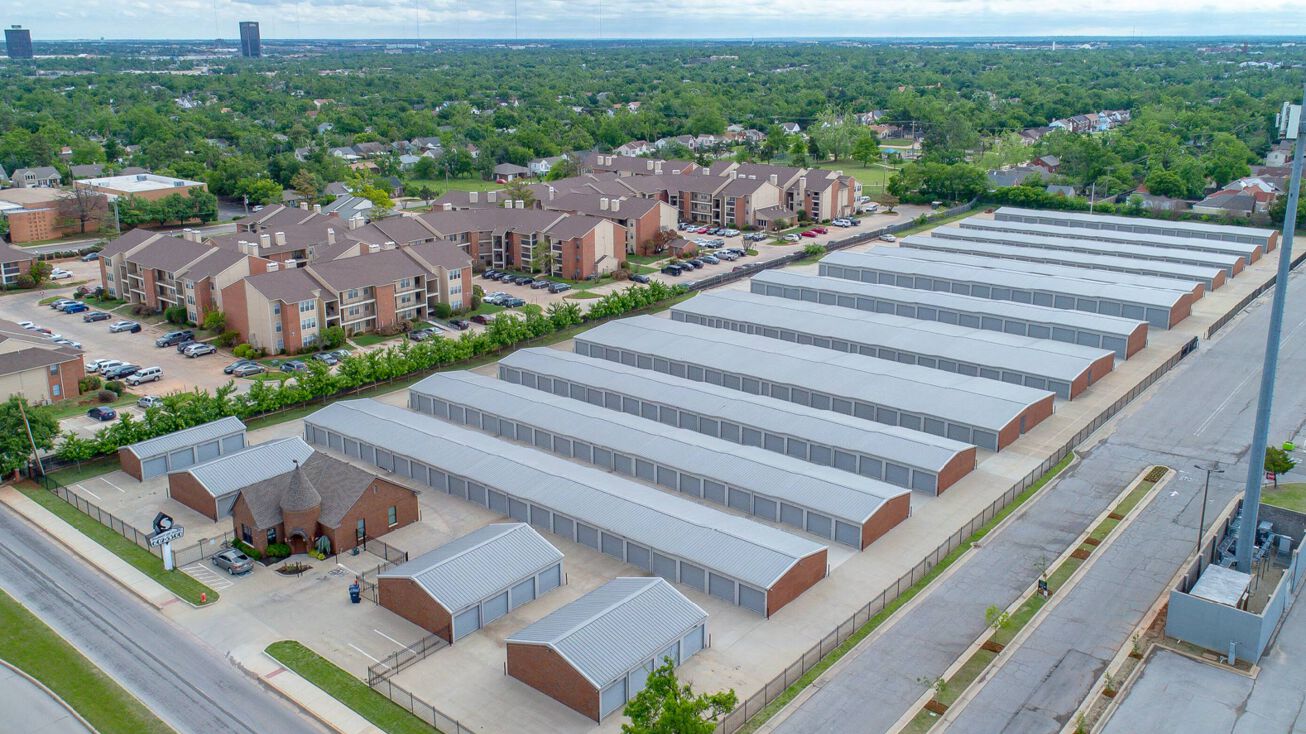 Pictures of Self Storage property located at 3000 N Villa Ave, Oklahoma City, OK 73107, 1300 E State Hwy 152, Mustang, OK 73064 for sales - image #1