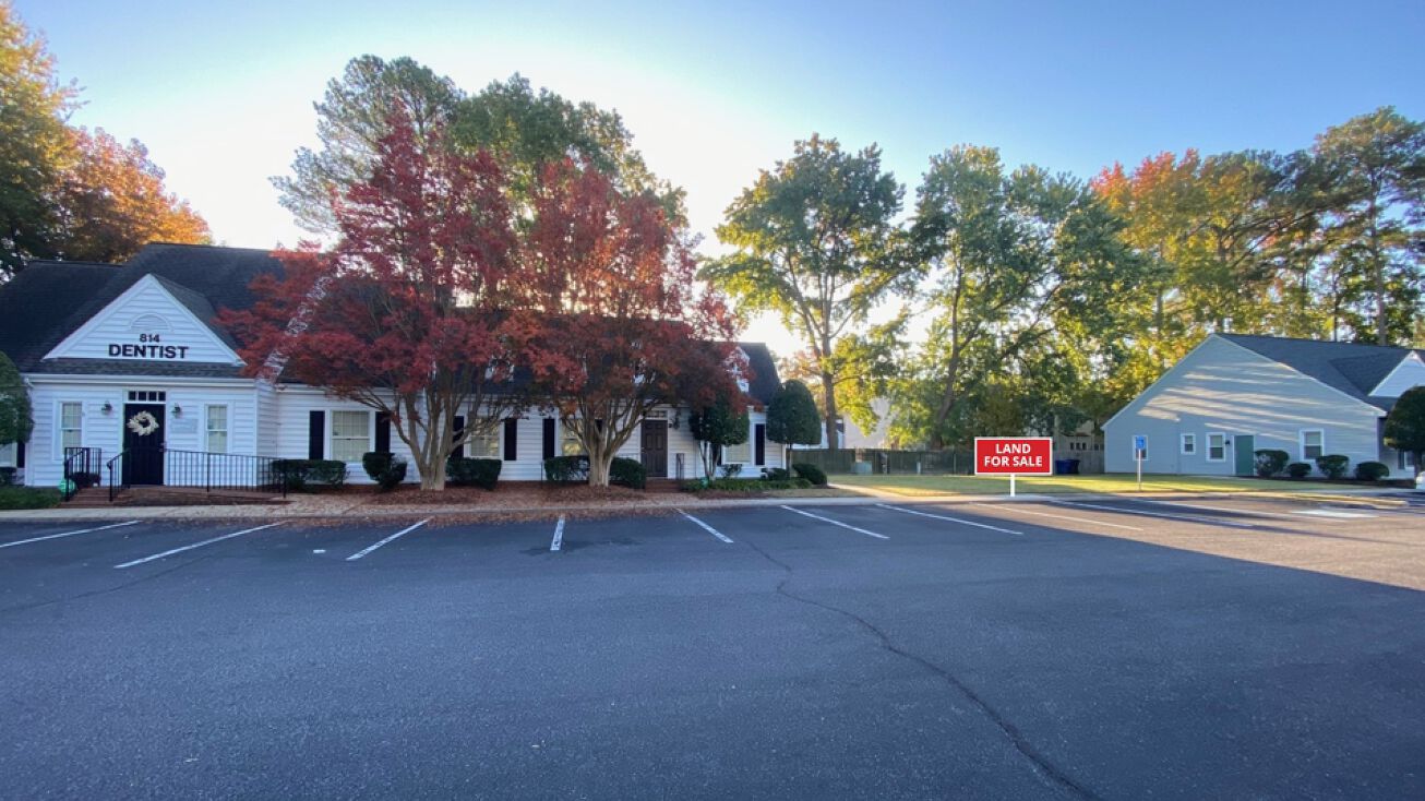 818 Newtown Rd, Virginia Beach, VA 23462