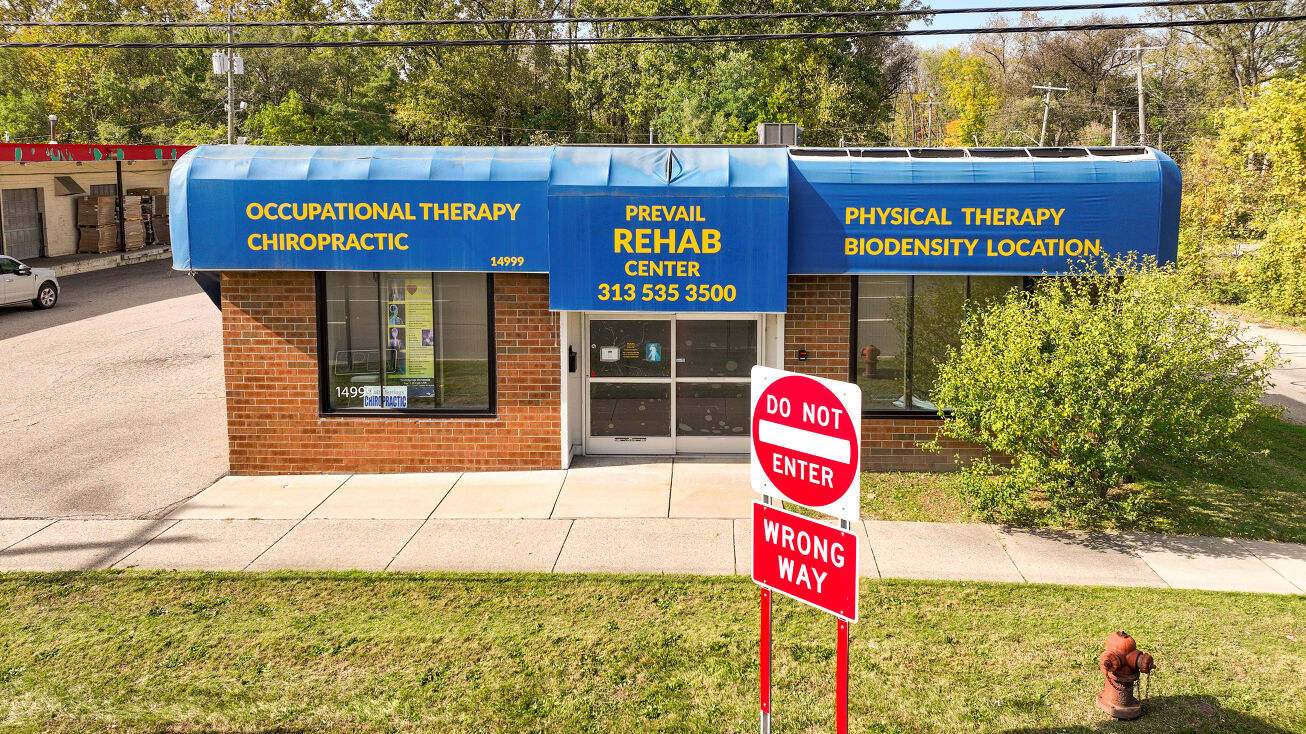 14999 Telegraph Rd, Redford Charter Township, MI 48239