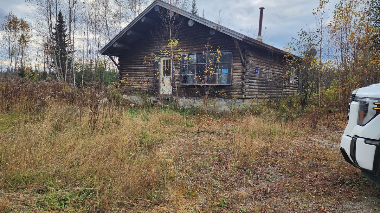 143 River Rd, Oakfield, ME 04763