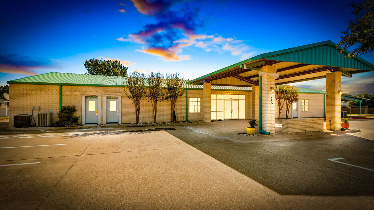 551 Bluebird Lane, Red Oak, TX 75154