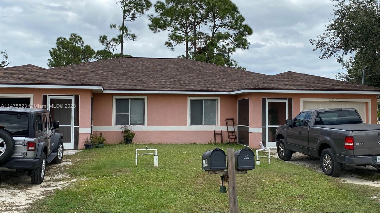 4712 4714 SW 25th St, Lehigh Acres, FL 33973