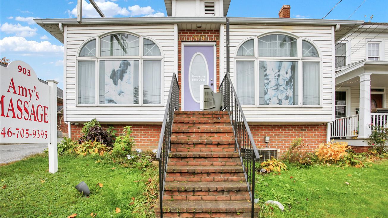 903 Baltimore St, Hanover, PA 17331 | Crexi.com