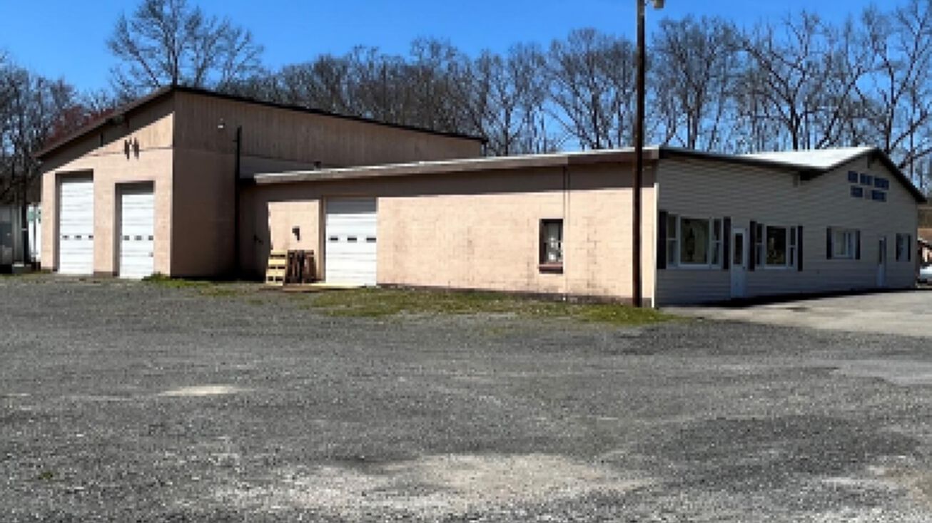 569 Rte 115, Saylorsburg, PA 18353 | Crexi.com