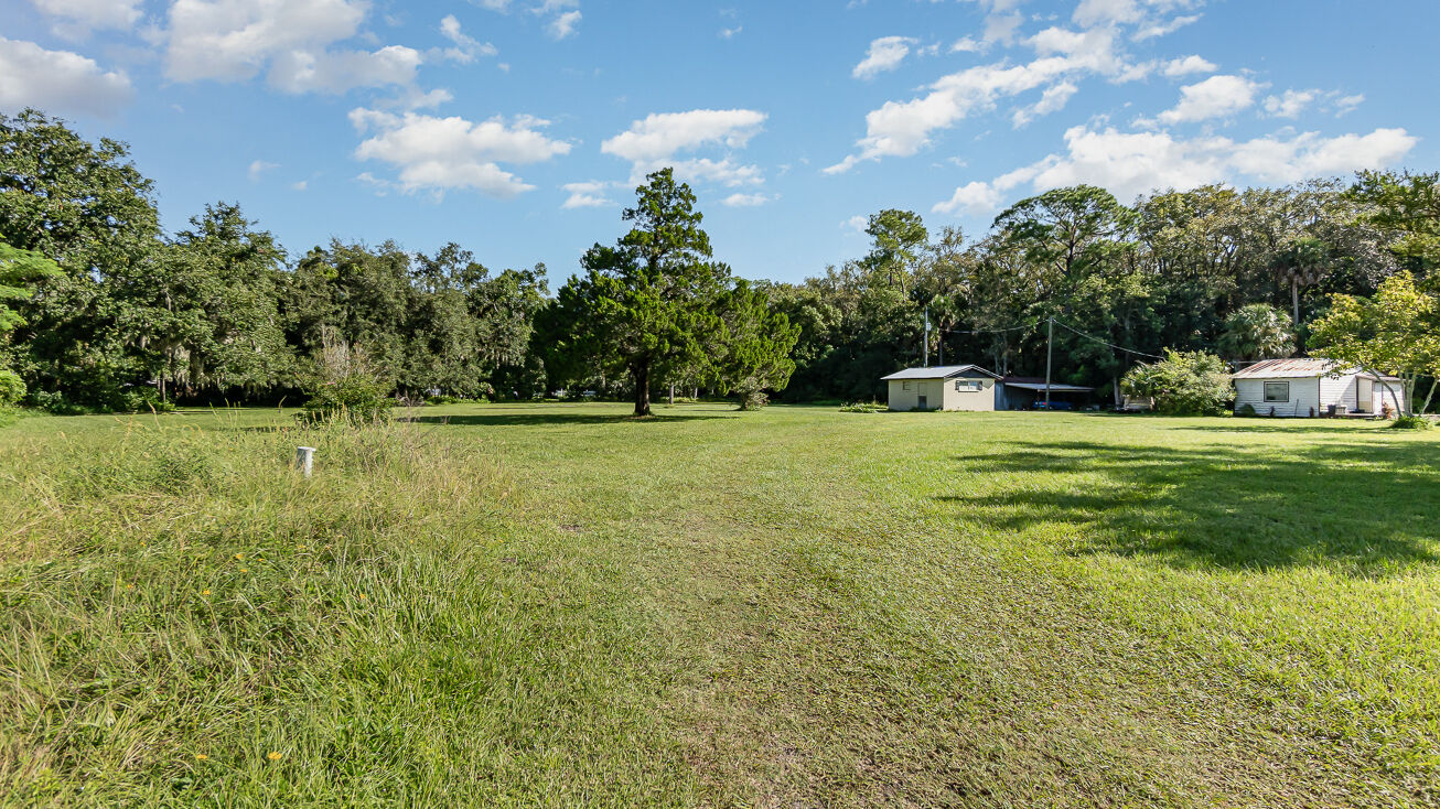 2999 Knudsen Dr, Sanford, FL 32773