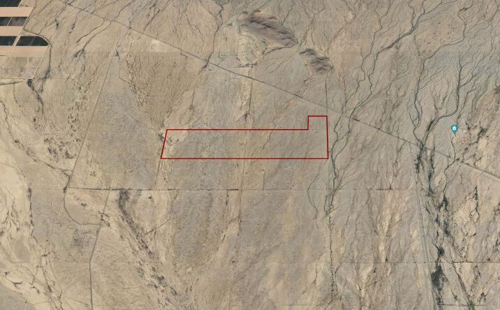 Pictures of Land property located at ±680 AC 56th Street N & Salome Rd, La Paz, AZ 85348 for sales - image #1