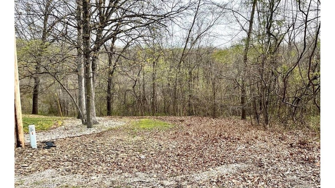 11 Oak Hill Rd, Bella Vista, AR 72715